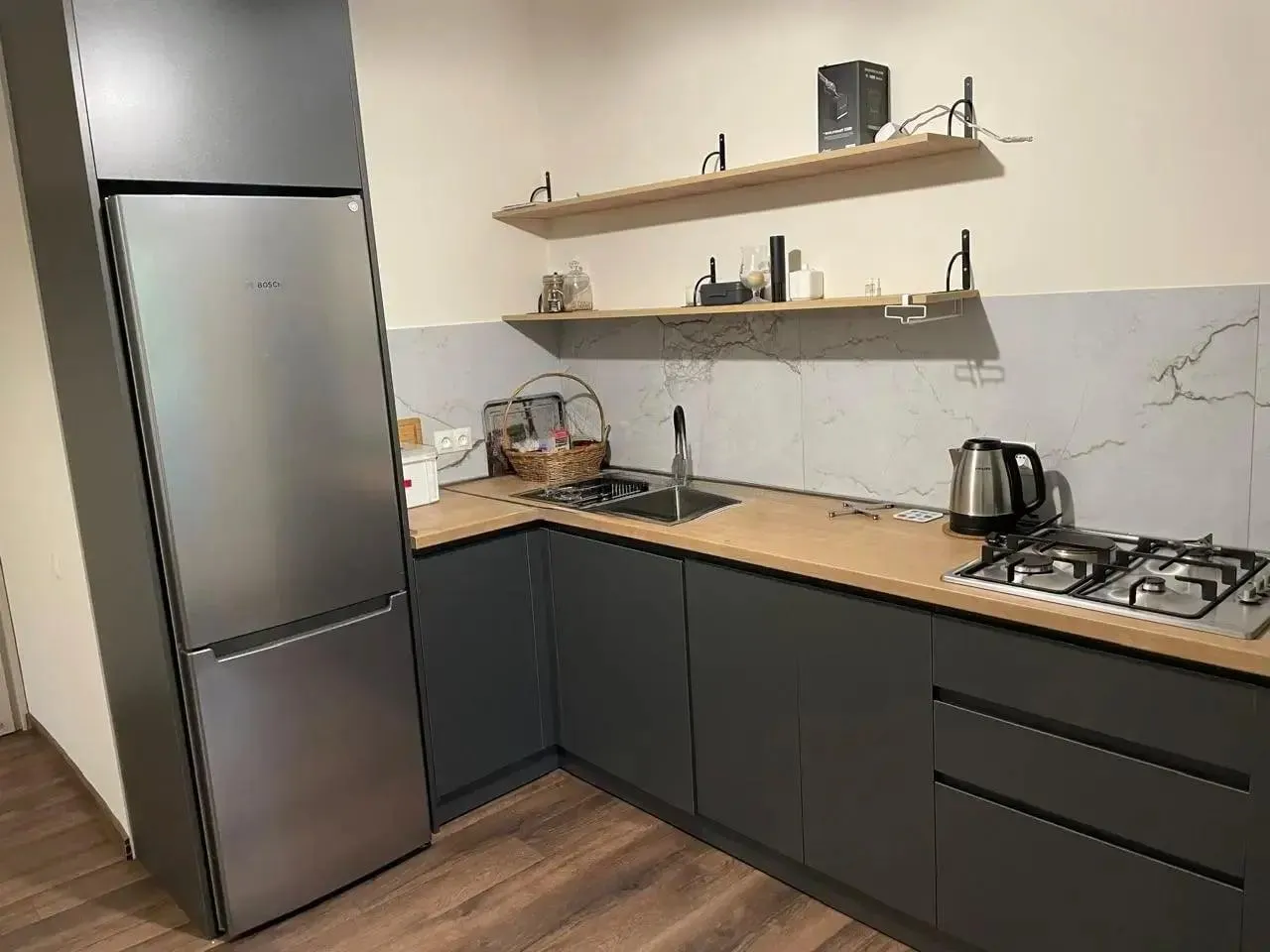 Дом, 2-комн., 77 м²