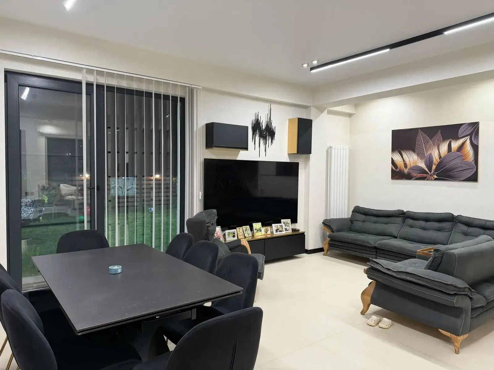 Дом, 5-комн., 180 м²