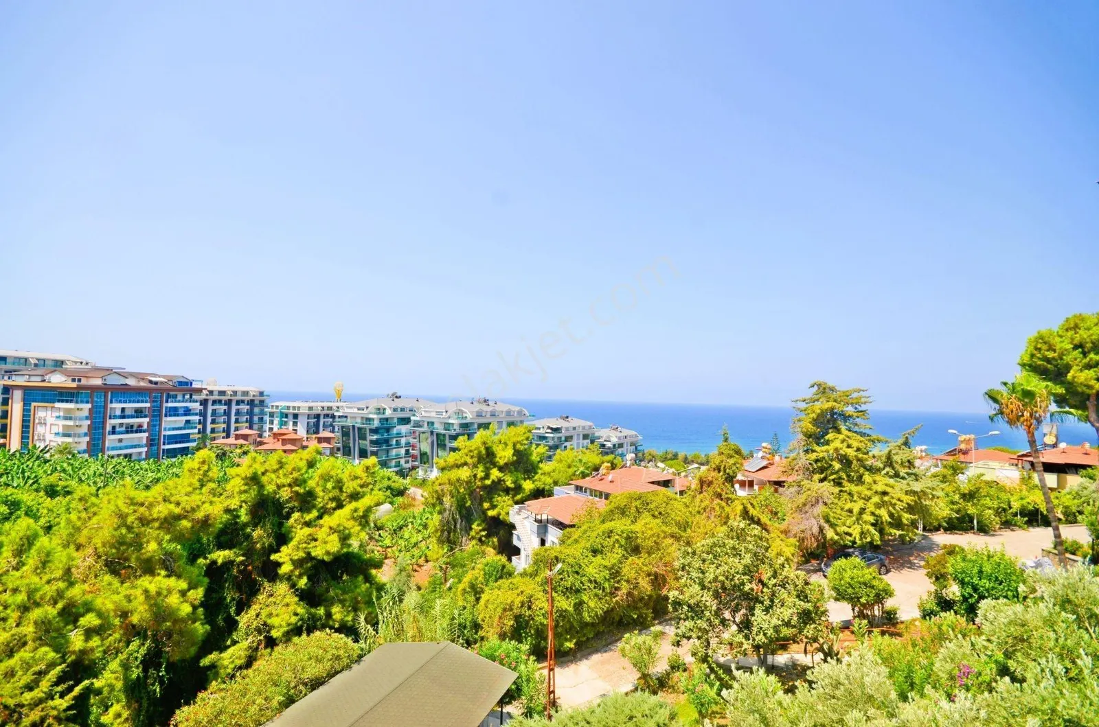 Apartment, 3-room, 105 m²