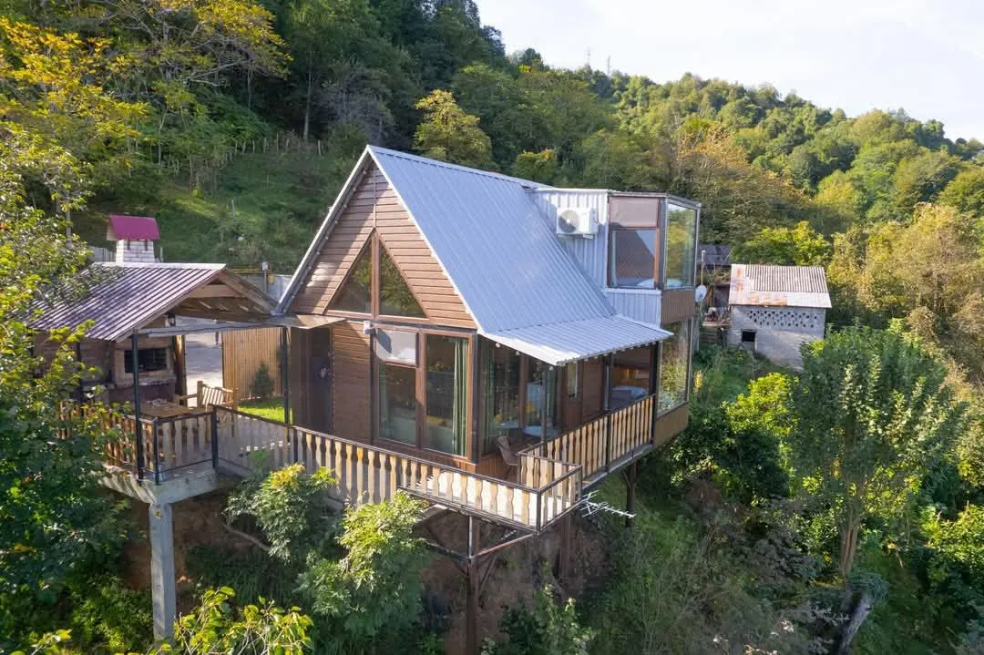 House, 2-room, 70 m²