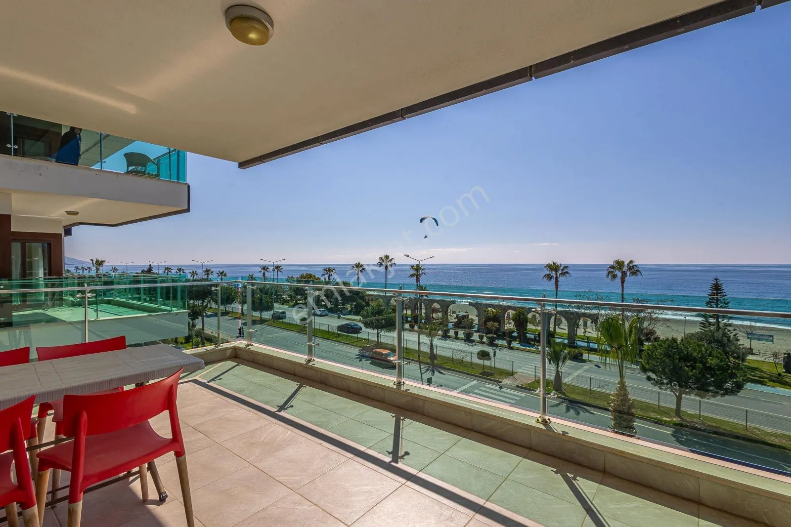Apartment, 4-room, 160 m²