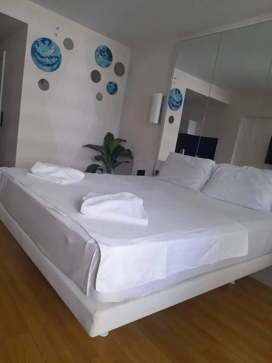 Apartment, 1-room, 35 m², Orbi City
