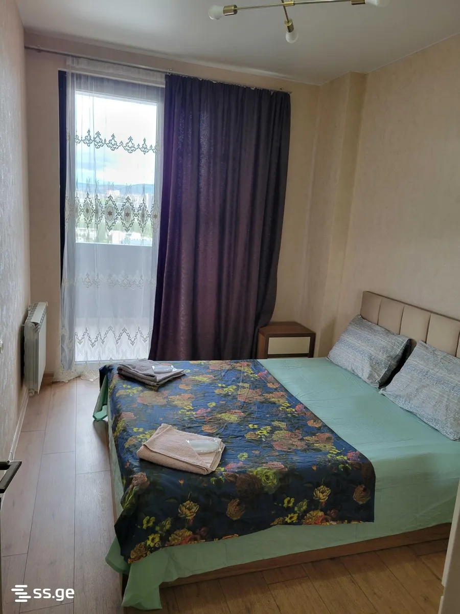 Apartment, 2-room, 60 m², Green Alley