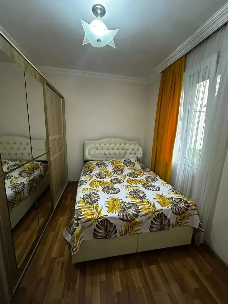 House, 2-room, 50 m²