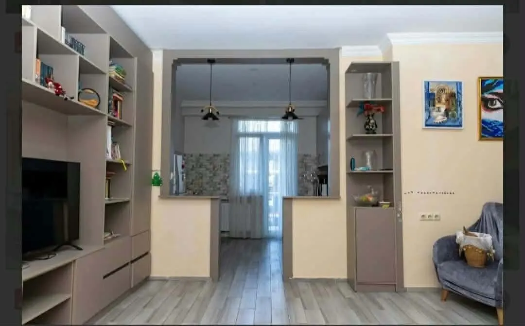 Квартира, 4-комн., 94 м²