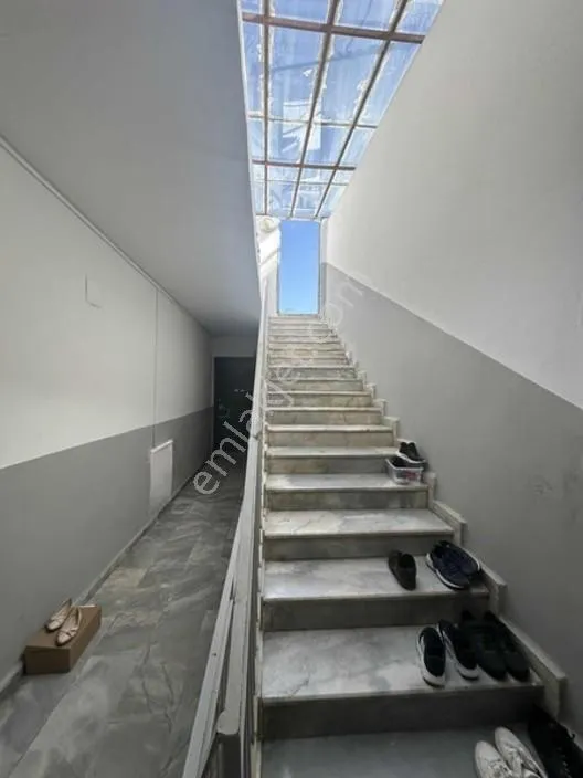 Apartment, 3-room, 115 m²