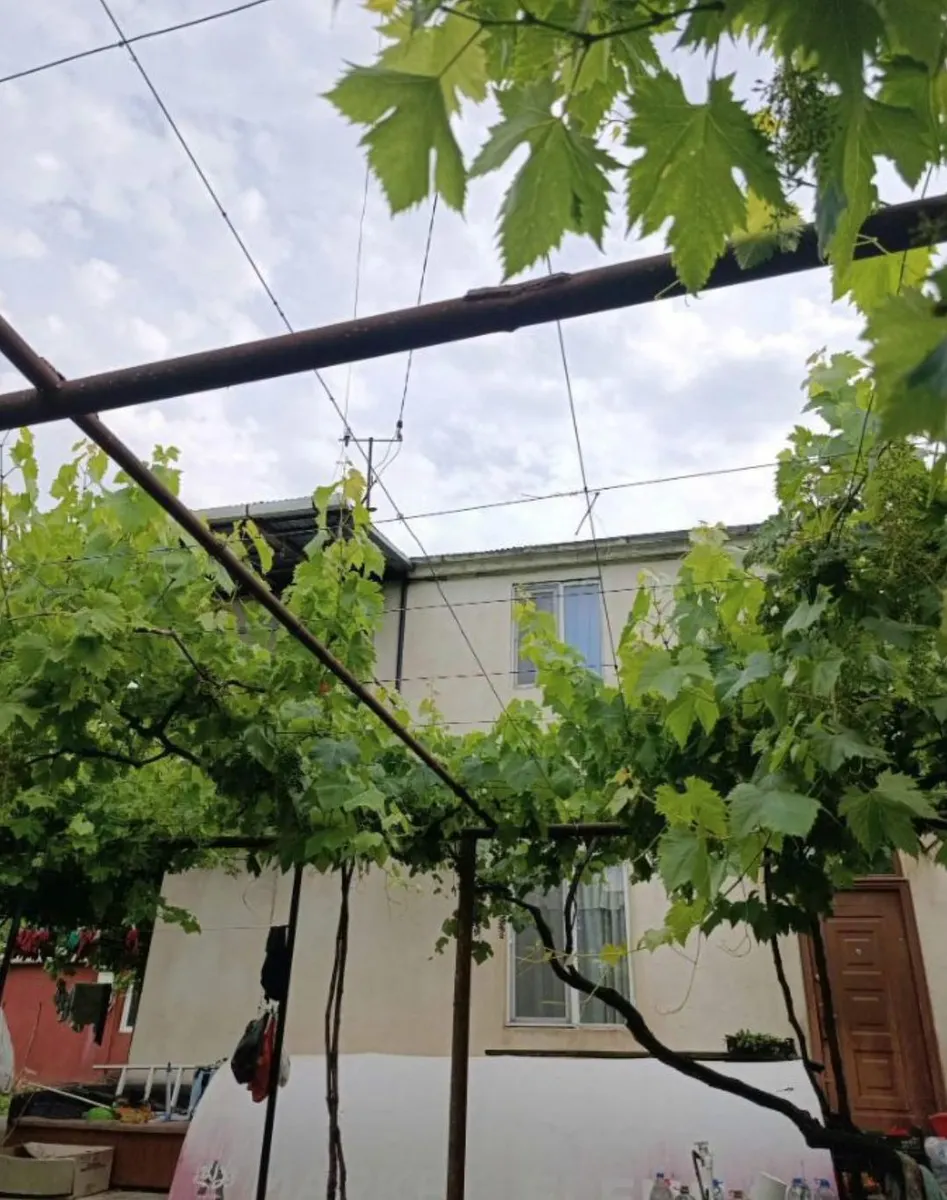 Дом, 5-комн., 400 м²