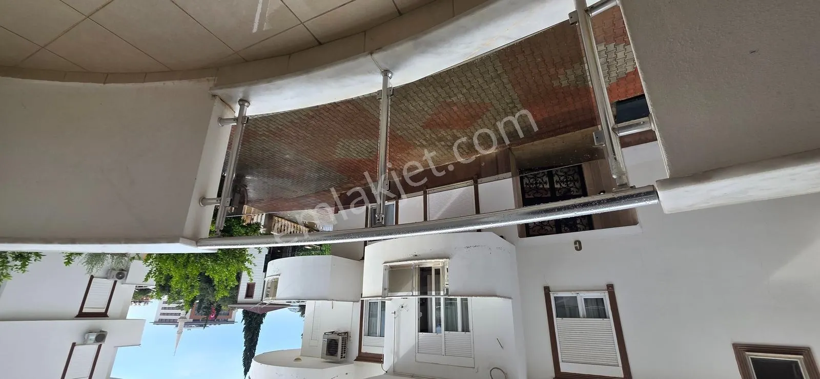 Apartment, 4-room, 135 m²
