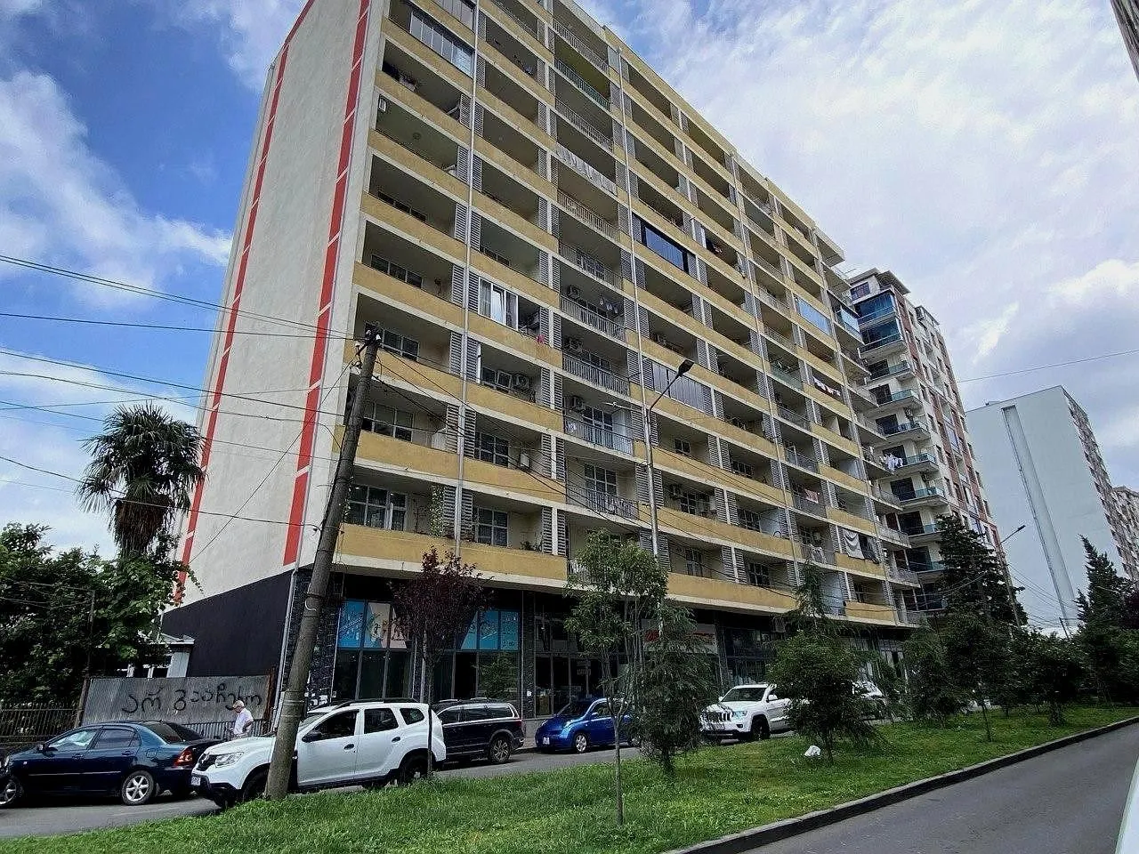 საცხოვრებელი კომპლექსი Giorgi Brtskinvale St, 86