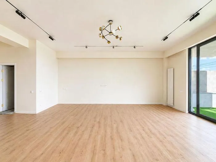 Квартира, 4-комн., 250 м²