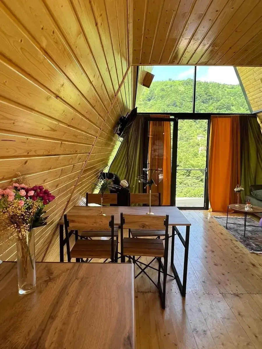 House, 3-room, 70 m²