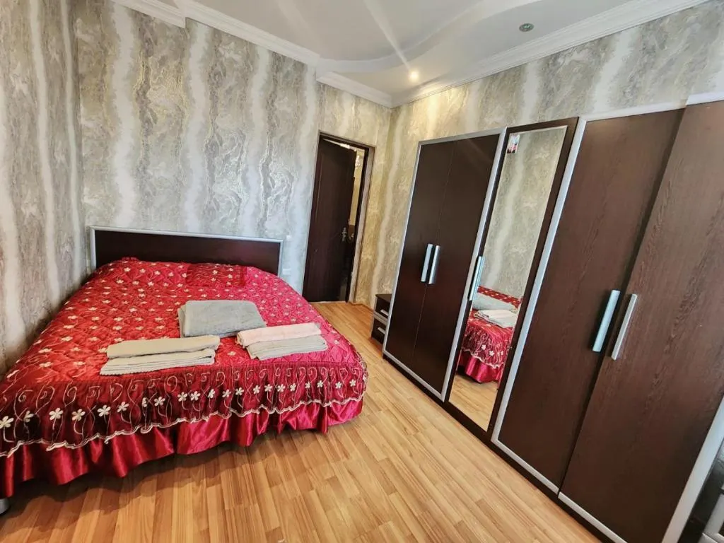 Дом, 5-комн., 100 м²