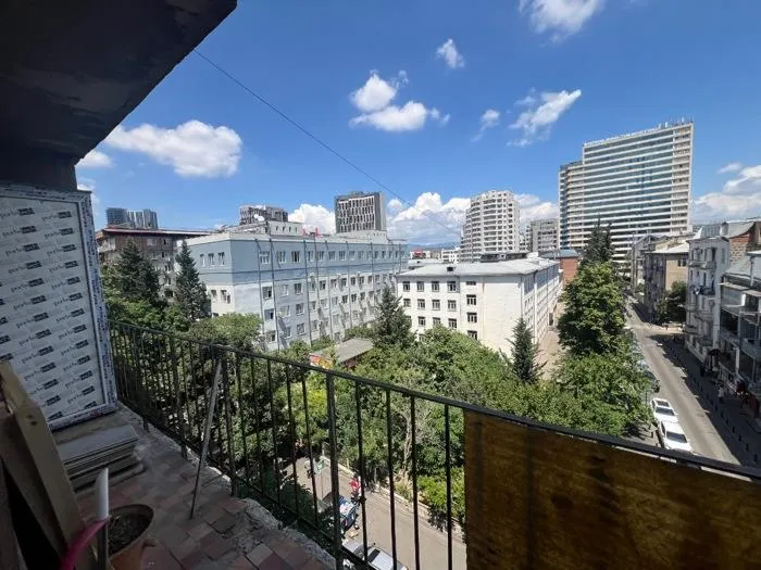 Квартира, 4-комн., 137 м²