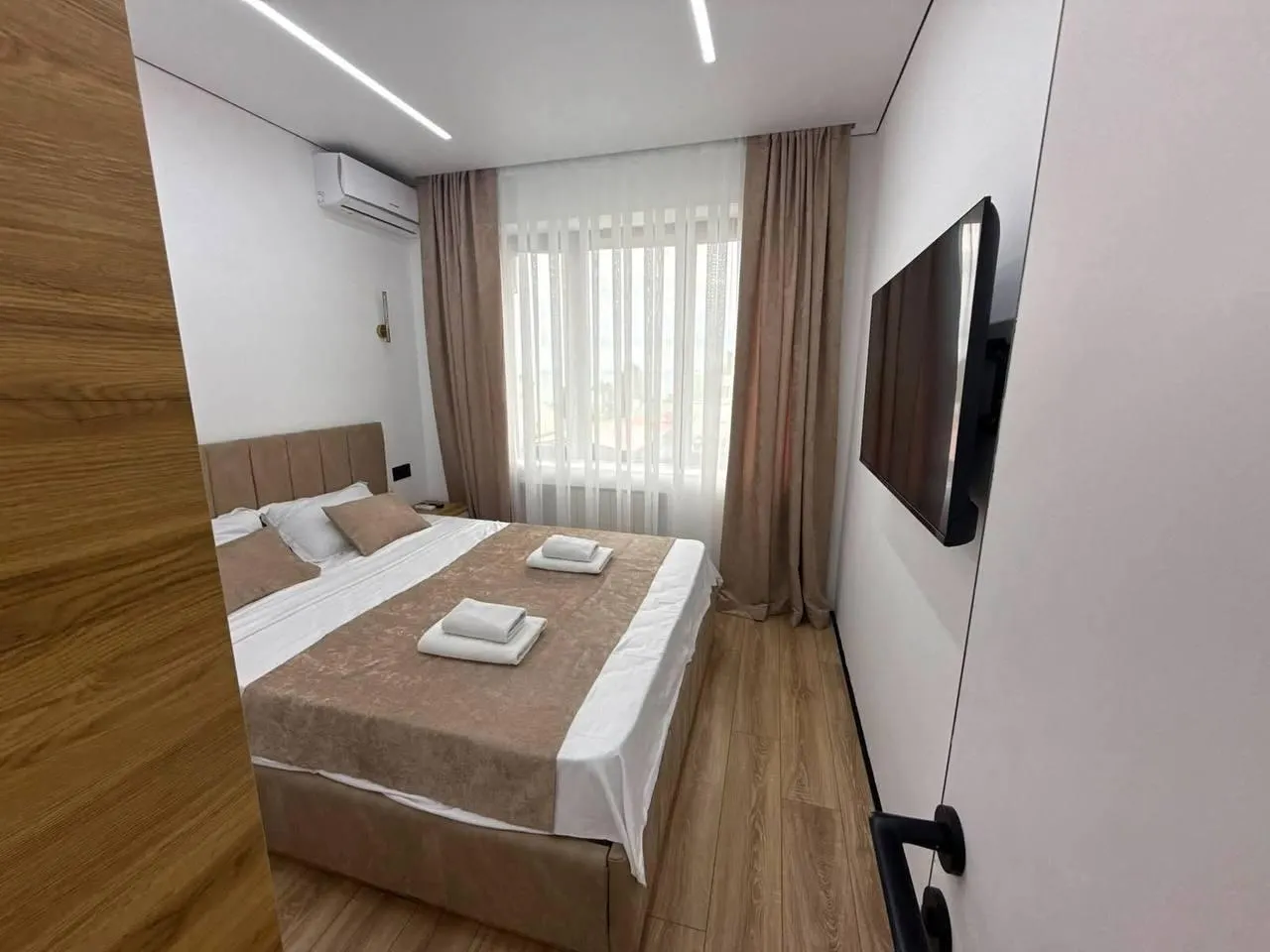 Квартира, 4-комн., 98 м²