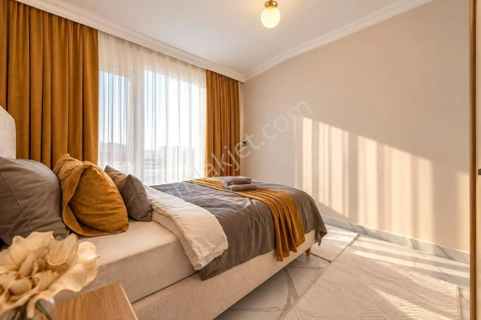 Apartment, 3-room, 120 m²