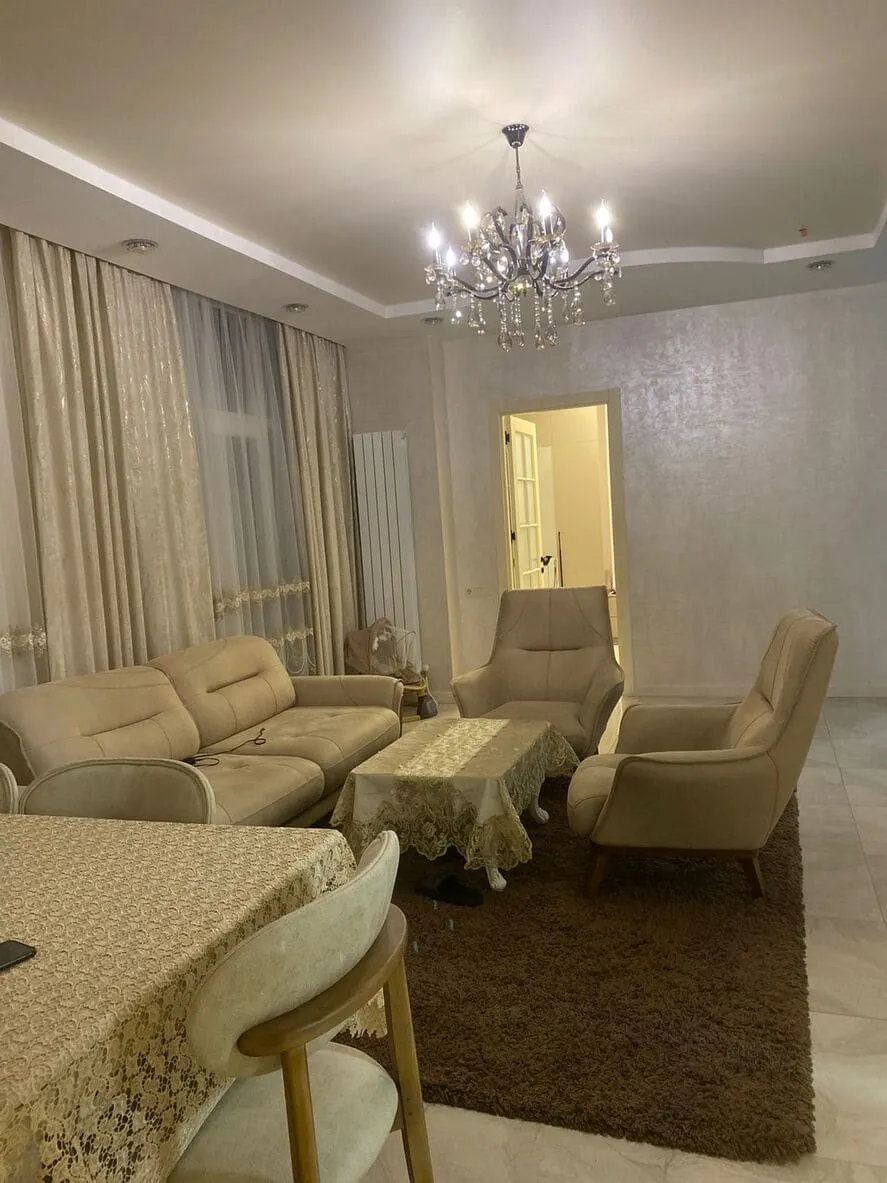 Apartment, 3-room, 107 m²