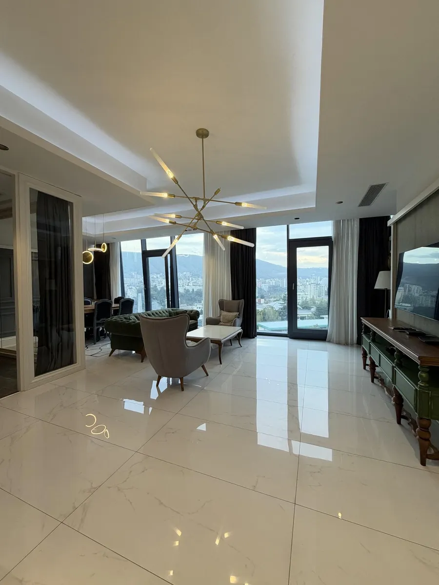 Квартира, 1-комн., 100 м², King David Residences
