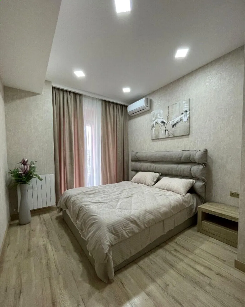 Квартира, 4-комн., 99 м²