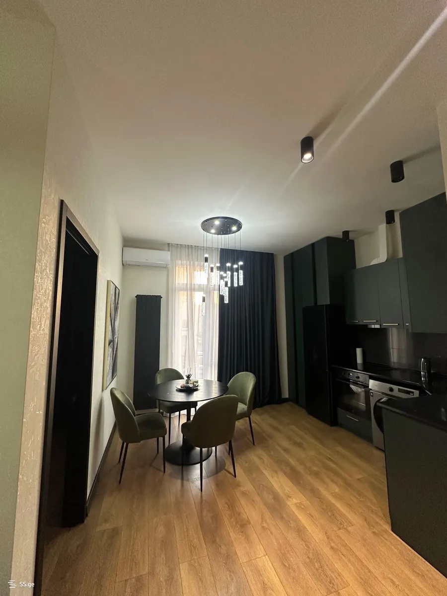 Квартира, 2-комн., 55 м²