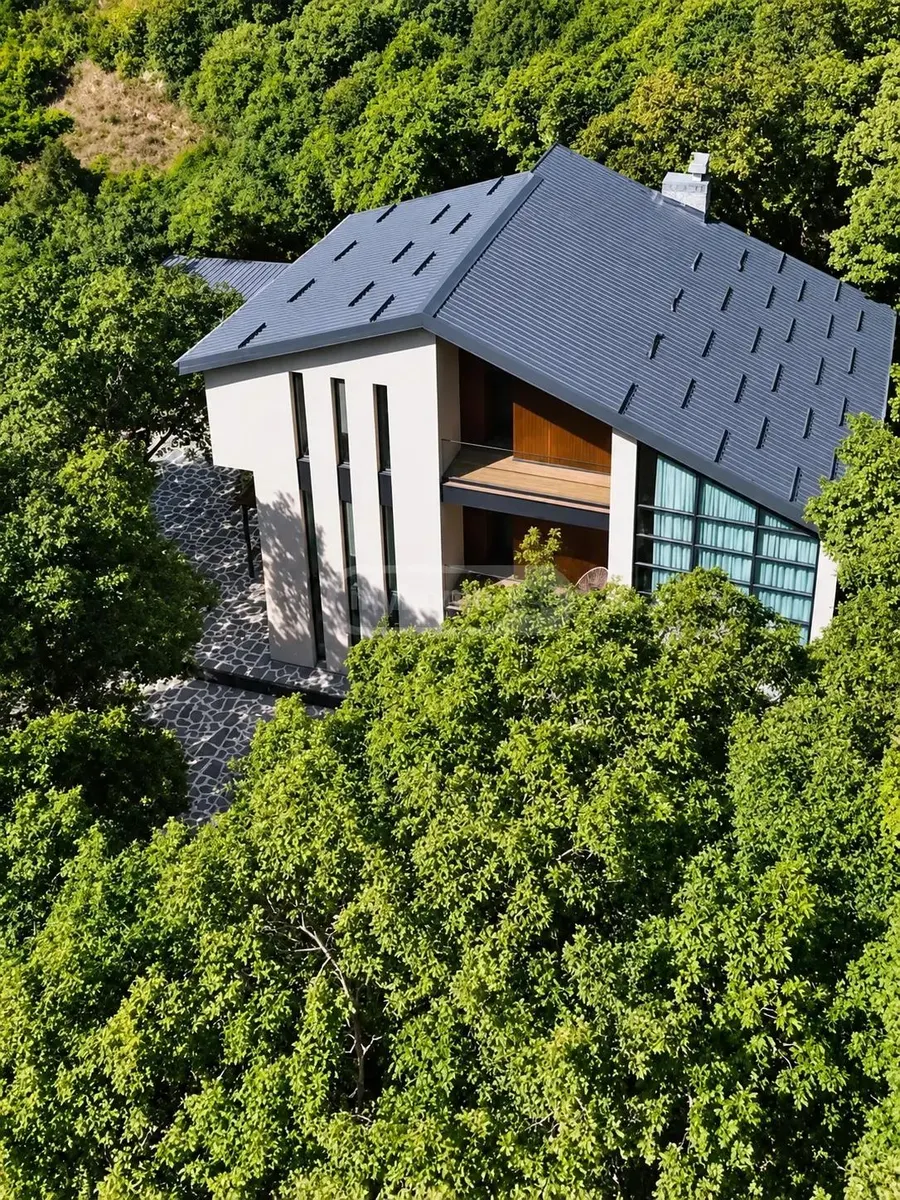 House, 5-room, 500 m²