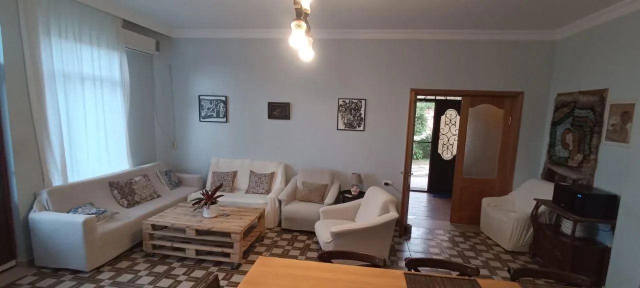Дом, 8-комн., 530 м²