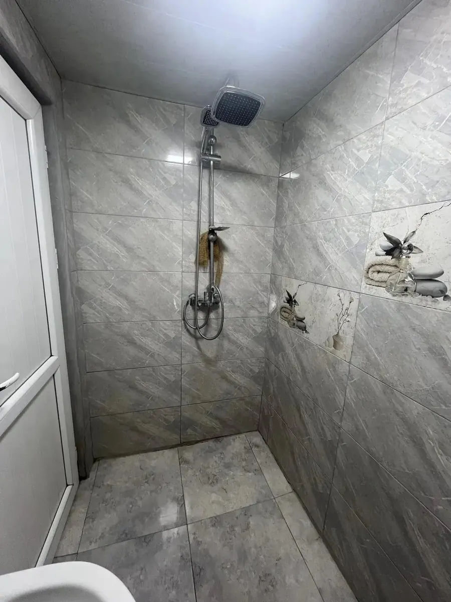 House, 4-room, 80 m²