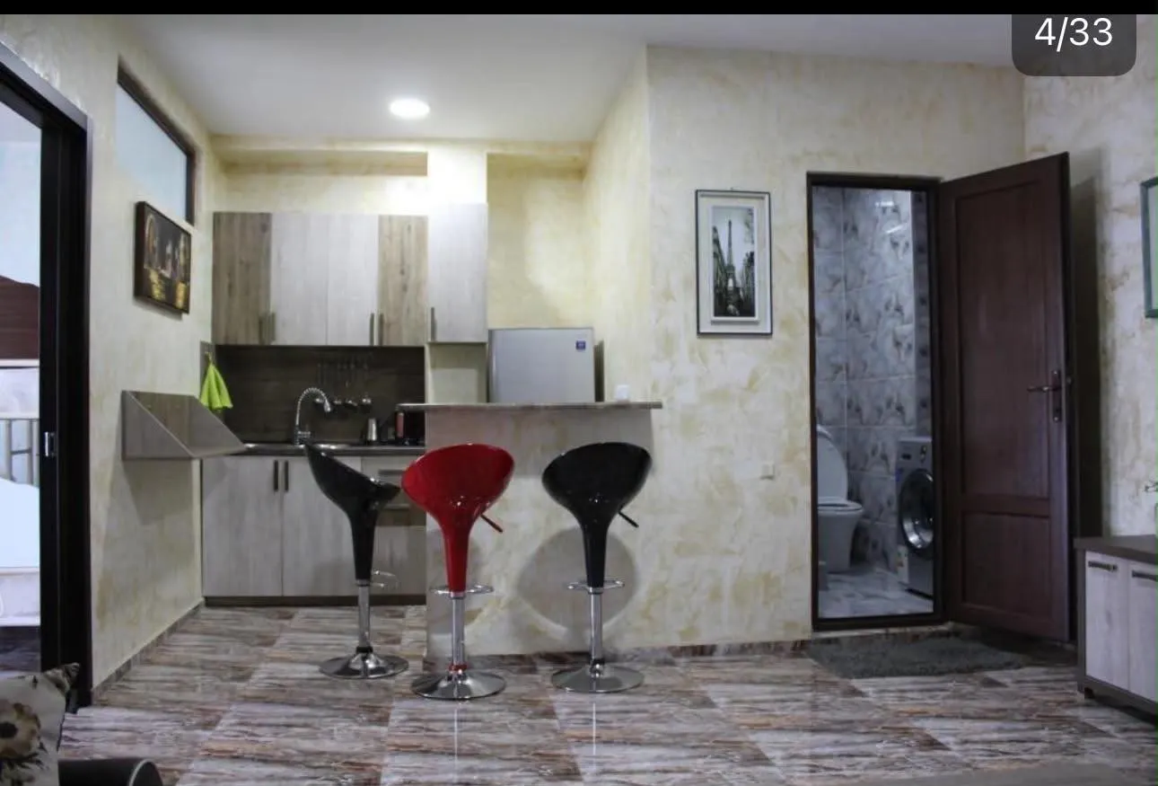 Квартира, 3-комн., 58 м²