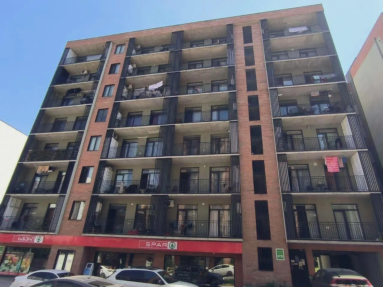 საცხოვრებელი კომპლექსი Asmati St, 8a