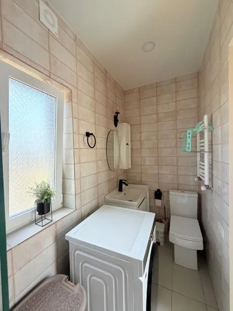 Дом, 5-комн., 205 м²