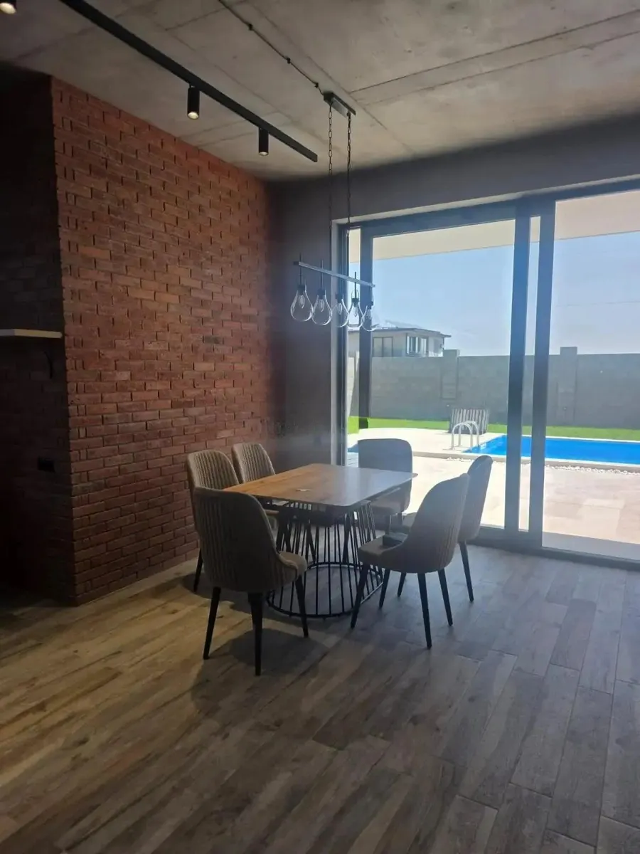 Дом, 8-комн., 342 м², Lisi Green Town