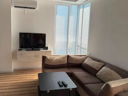 Квартира, 3-комн., 85 м²