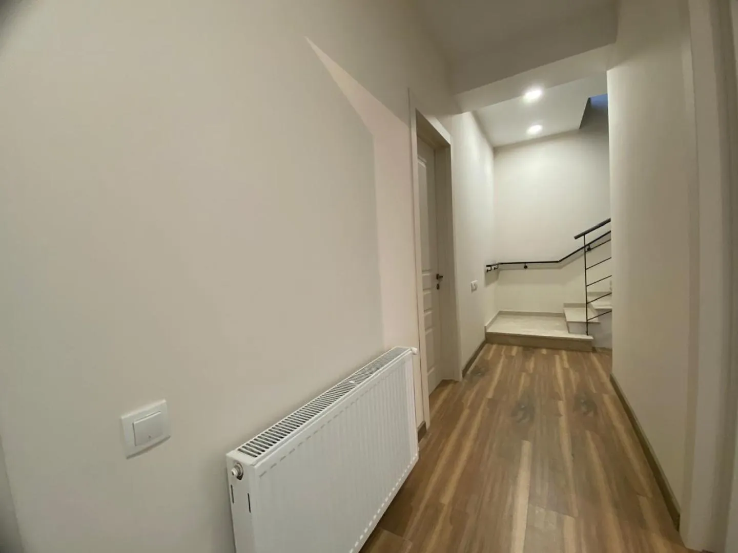 Дом, 11-комн., 341 м²