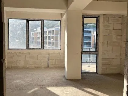 Квартира, 3-комн., 83 м²