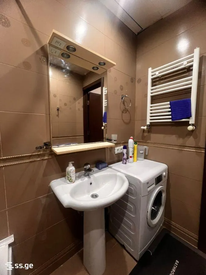 Квартира, 2-комн., 59 м²