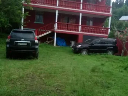 House, 5-room, 320 m²