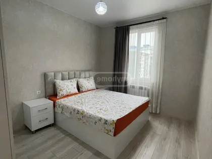 Квартира, 3-комн., 85 м²