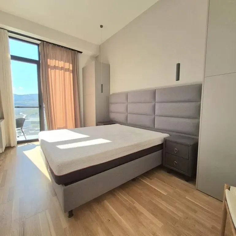 Apartment, 2-room, 57 m², AtHome39