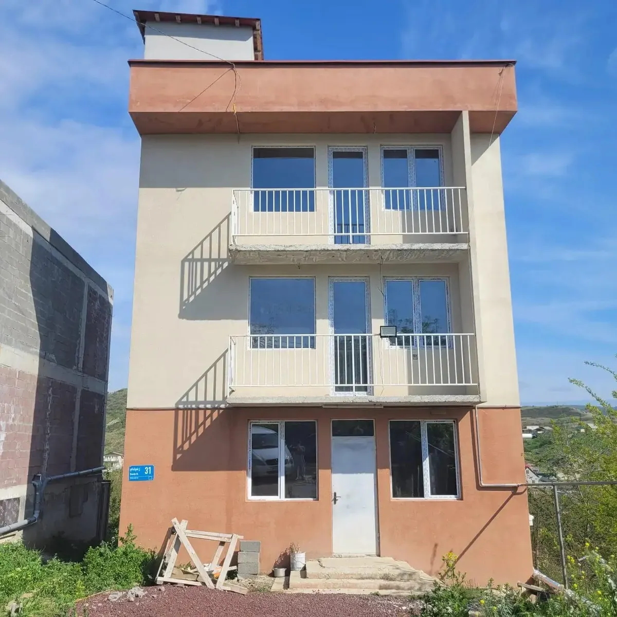 Дом, 10-комн., 256 м²