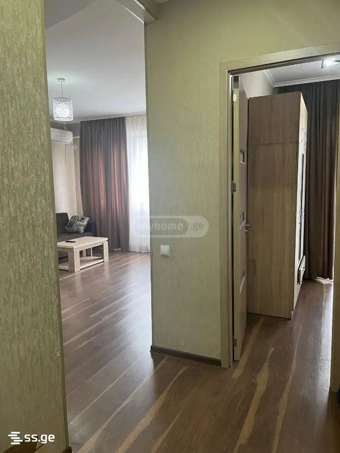 Apartment, 2-room, 58 m²