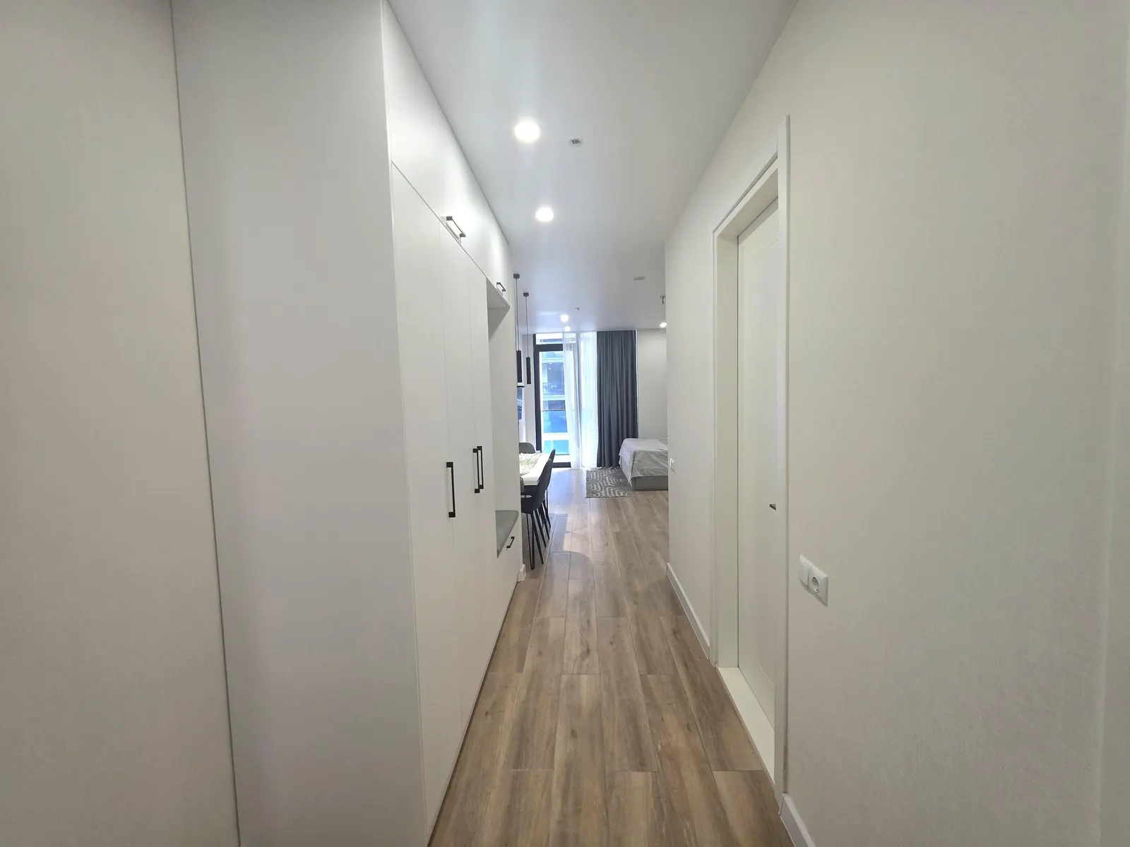 Квартира, 2-комн., 56 м²
