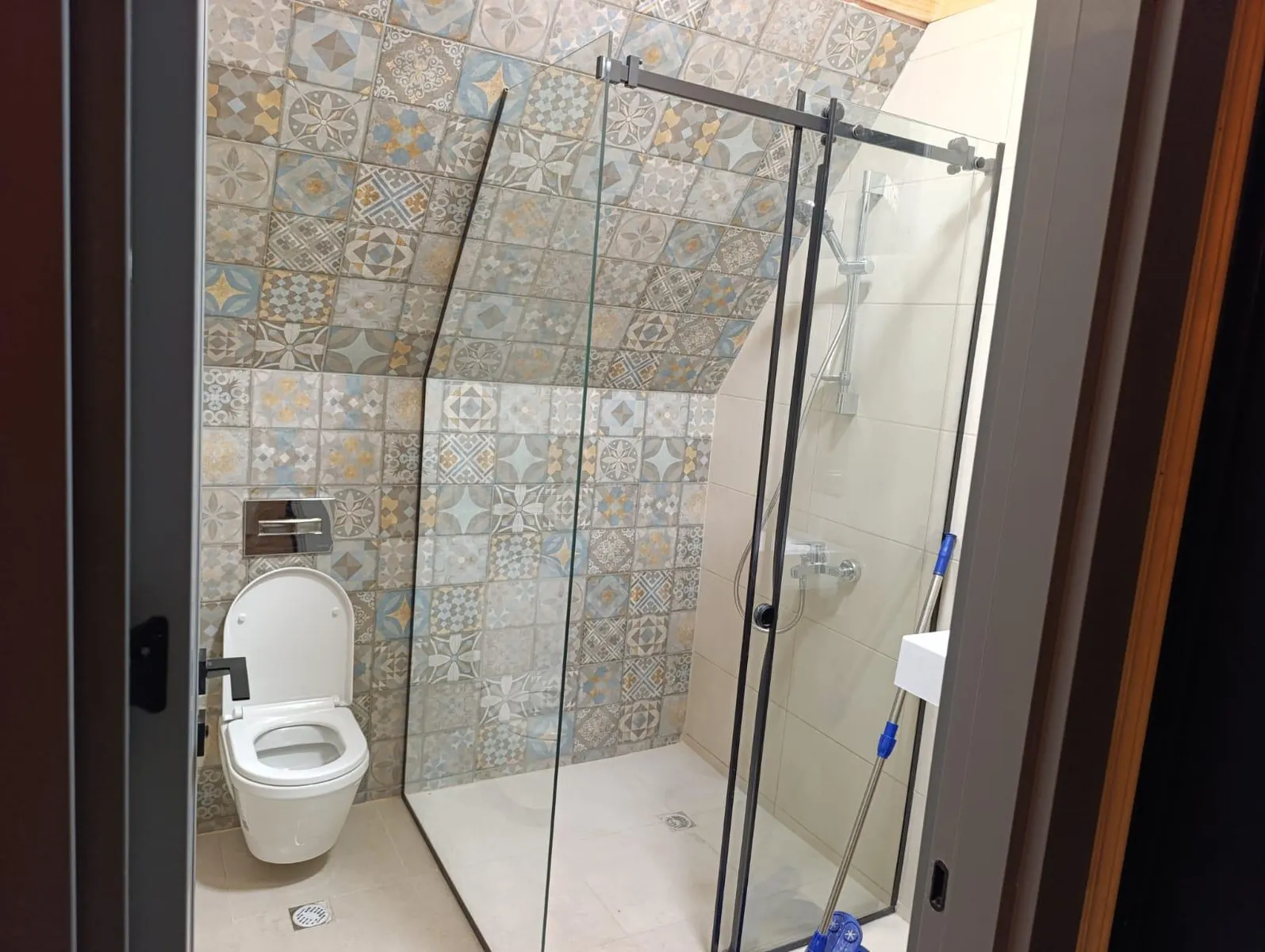Дом, 20-комн., 300 м²