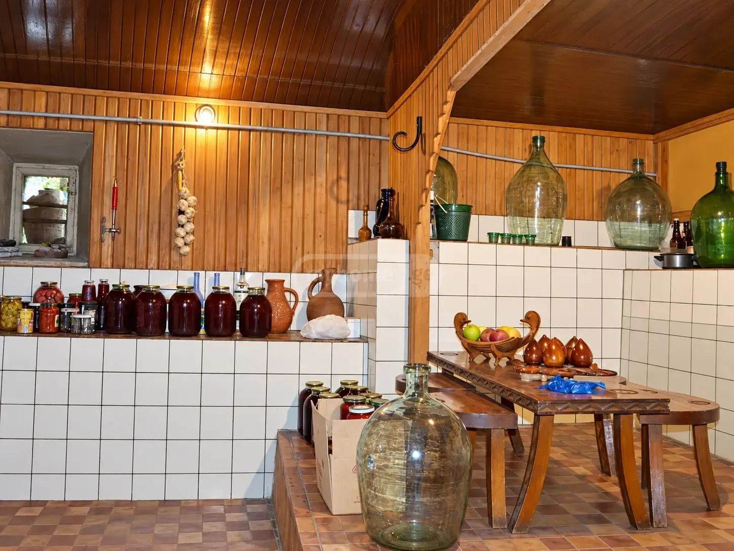 House, 5-room, 270 m²