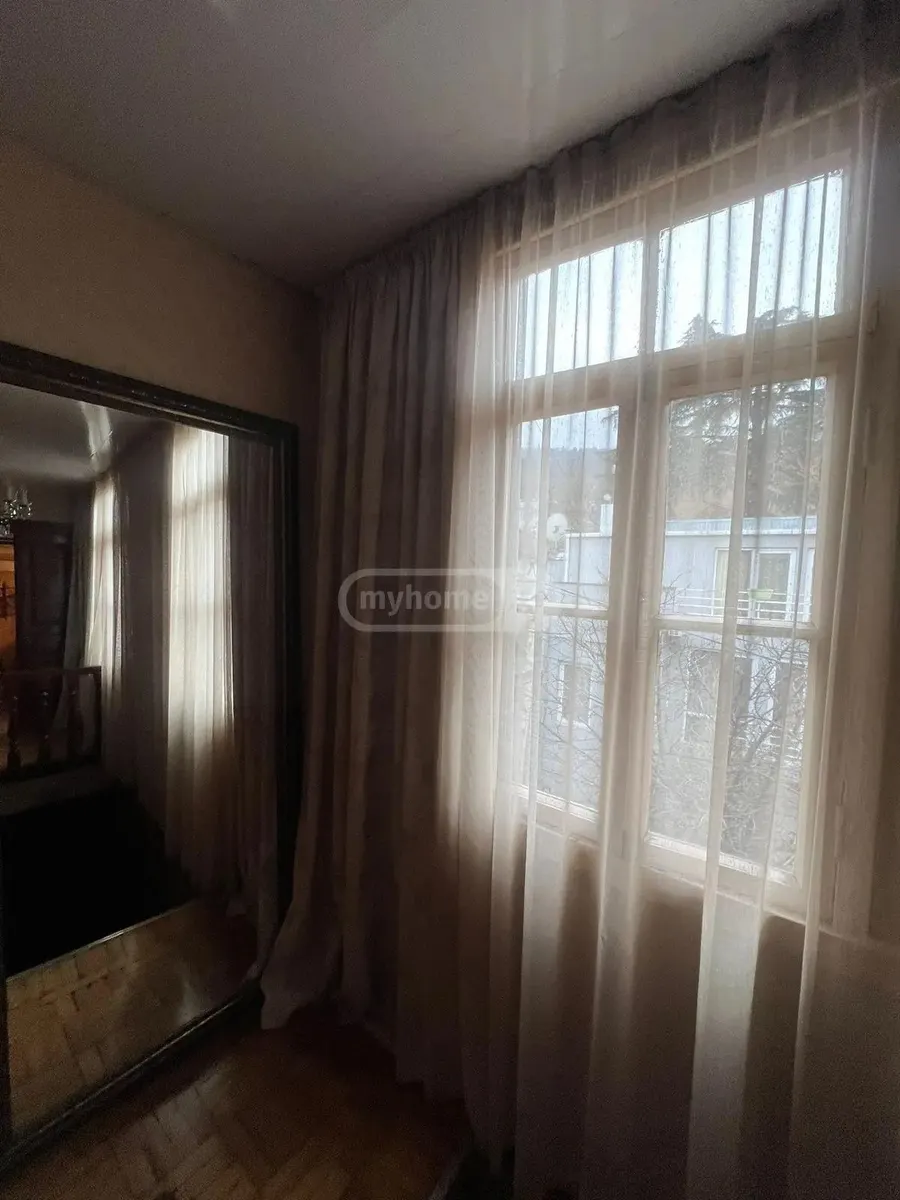 Apartment, 4-room, 87 m²