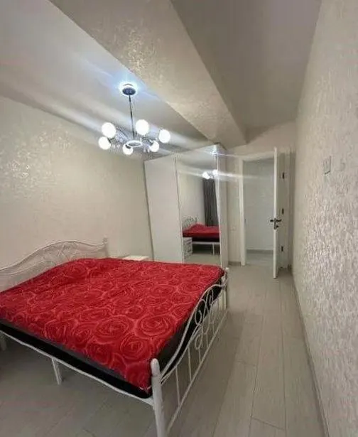 Квартира, 3-комн., 96 м²