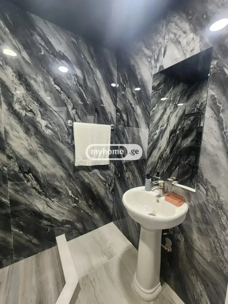 Apartment, 1-room, 35 m², Marine House