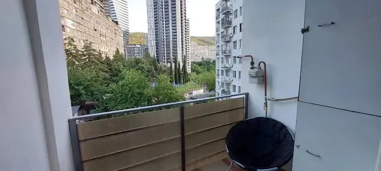 Квартира, 3-комн., 102 м²
