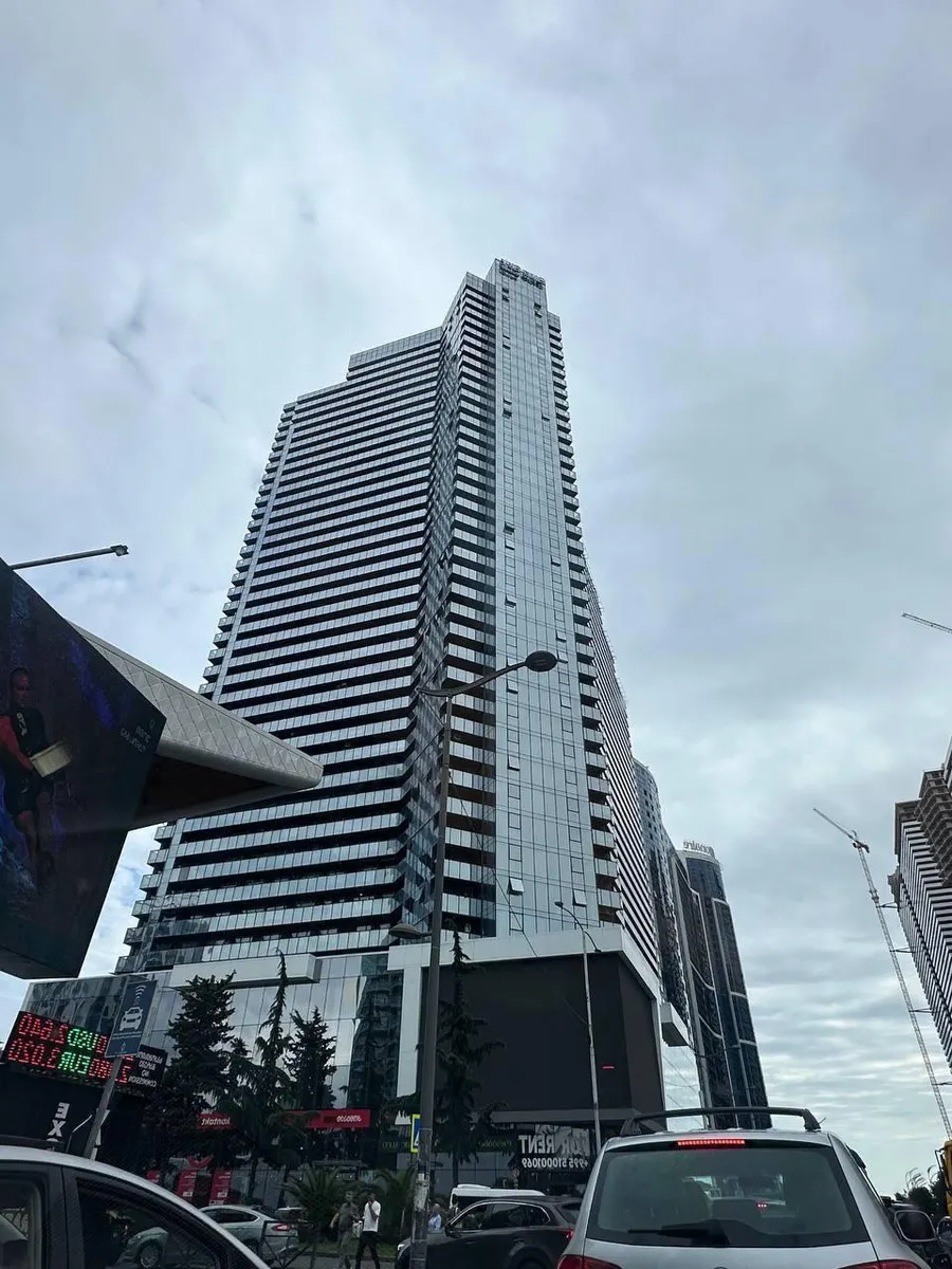 ბინა, 1-ოთახიანი, 32 მ², BlueSky Tower