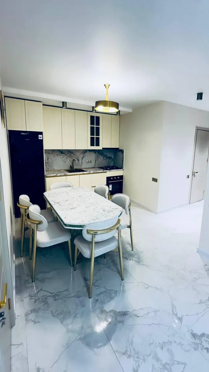 Квартира, 3-комн., 69 м², Nev Tower
