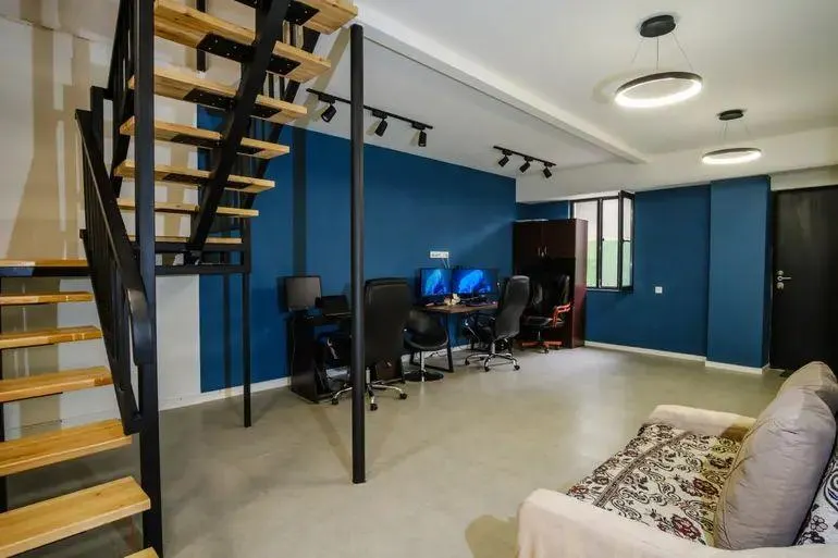 Дом, 10-комн., 390 м²