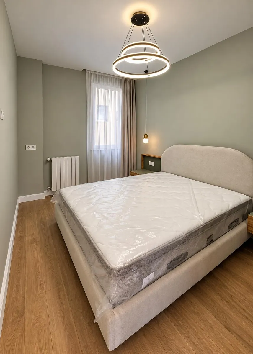 Квартира, 1-комн., 80 м², Mega City